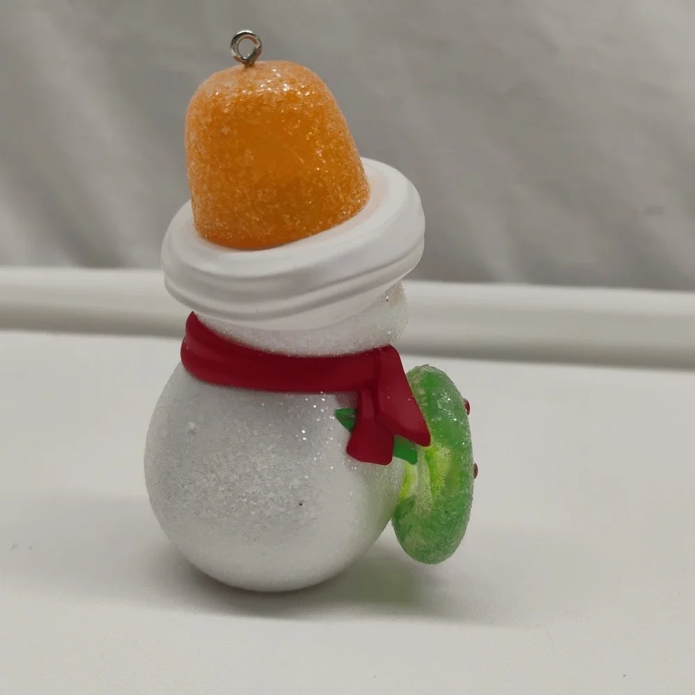 NOS Hallmark Keepsake SWEET‎ SNOWMAN Christmas Tree Ornament Gumdrop